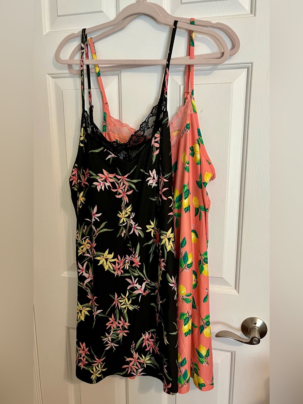 Lot 2 Women’s Floral Lace-Trim Slip Dress - Black & Coral Joyspun Size 2X
